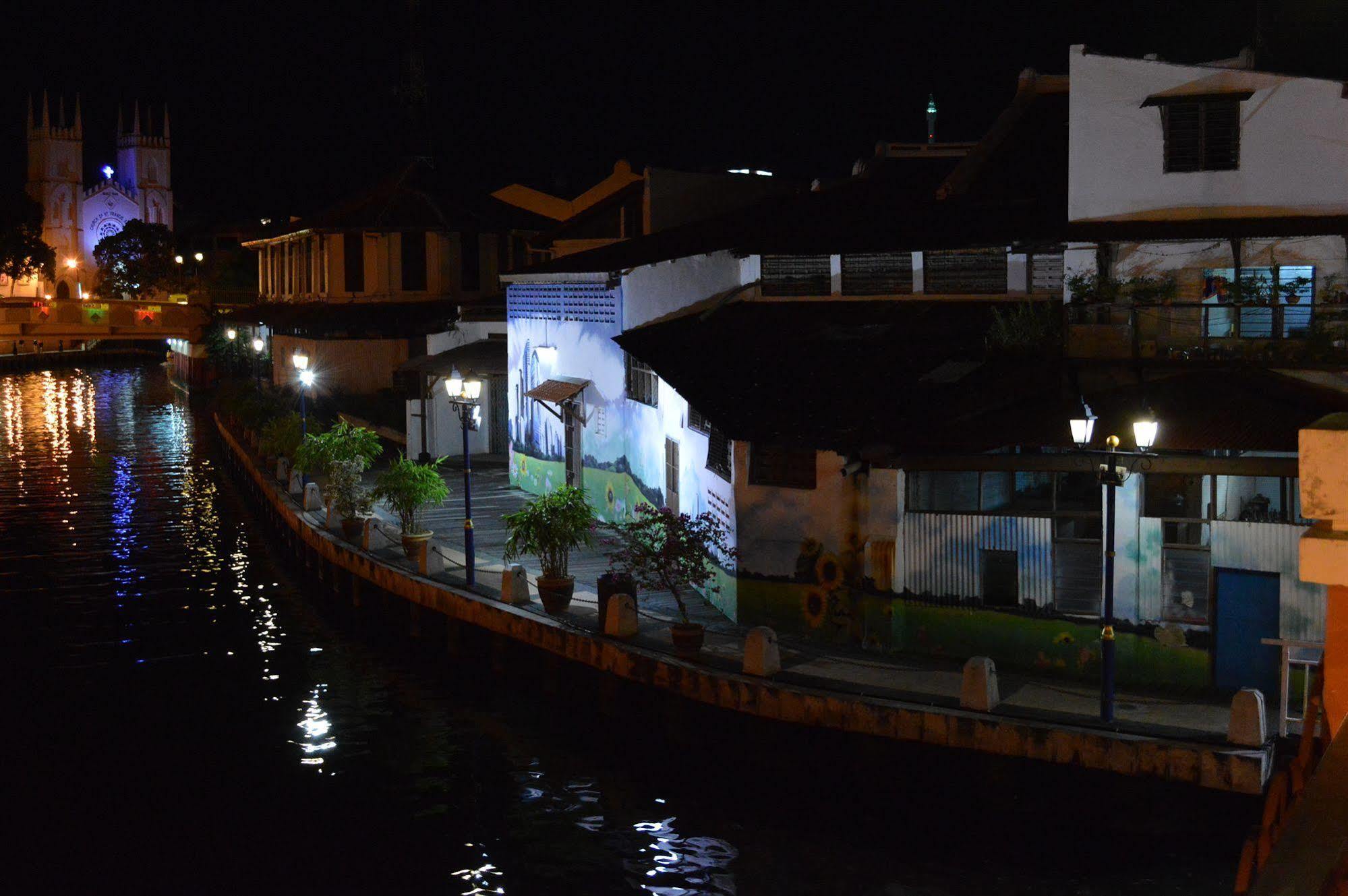 Jawa Street Townstay Malacca Eksteriør bilde