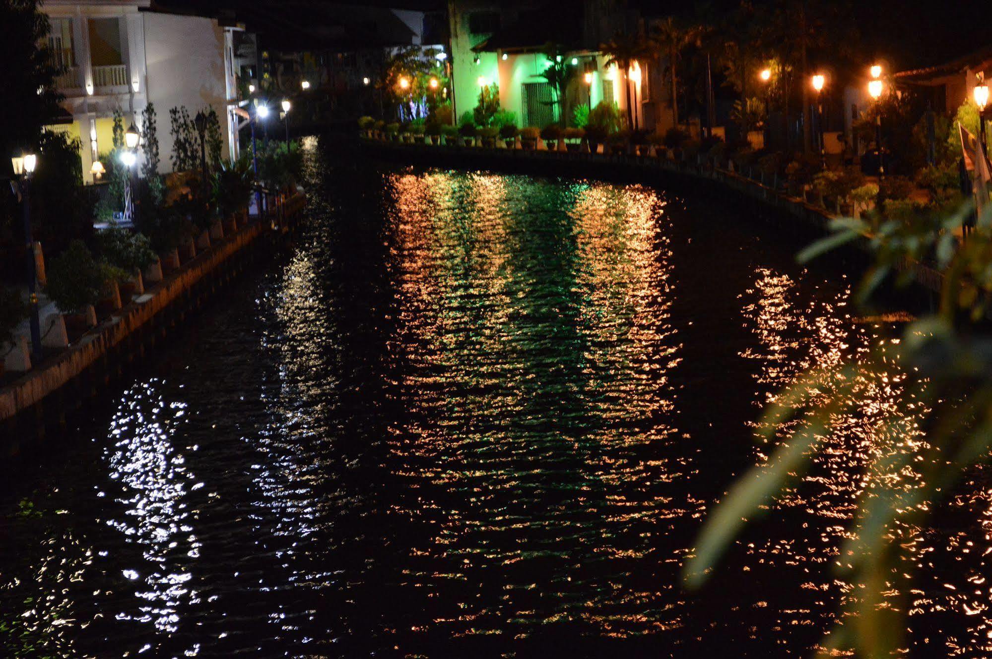 Jawa Street Townstay Malacca Eksteriør bilde